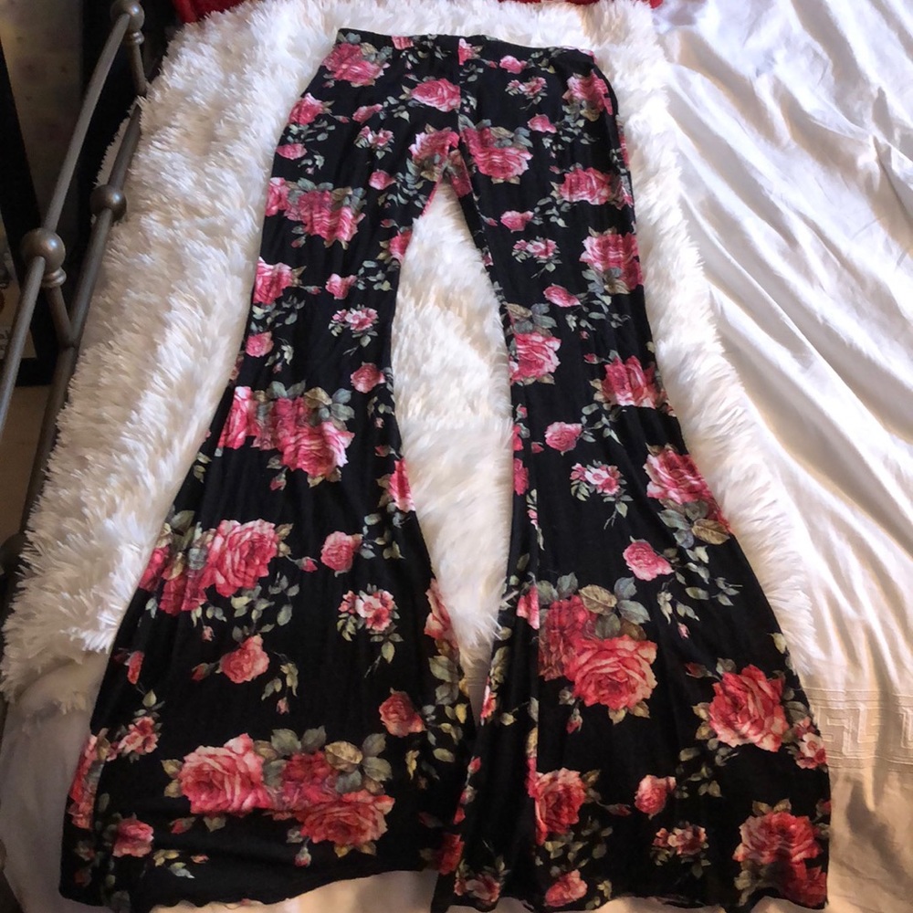 Women’s Flare pants